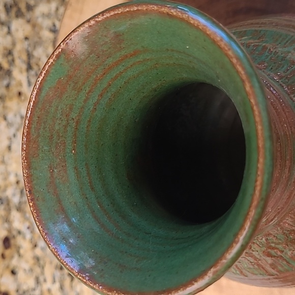 Stoneware Vase - Picture 3 of 6